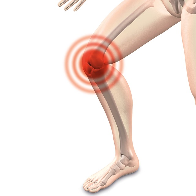 Na czym polega i jak długo trwa rehabilitacja po endoprotezie kolana?